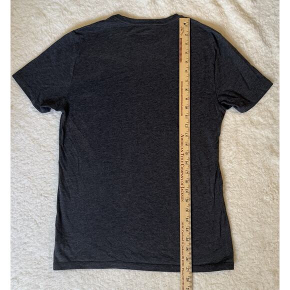 Old Navy Disney Goofy Movie Tee Shirt Small Gray Just Goofn' Skateboard Graphic - Picture 3 of 5